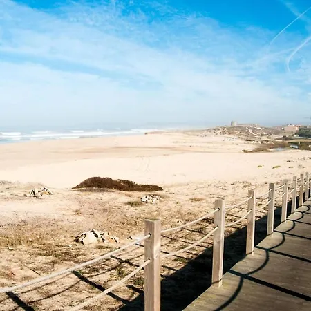 With 2 Bedrooms In Agucadoura, With Wifi Agucadoura